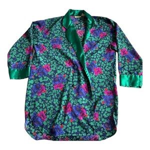 Vintage Victoria’s Secret gold label floral robe
